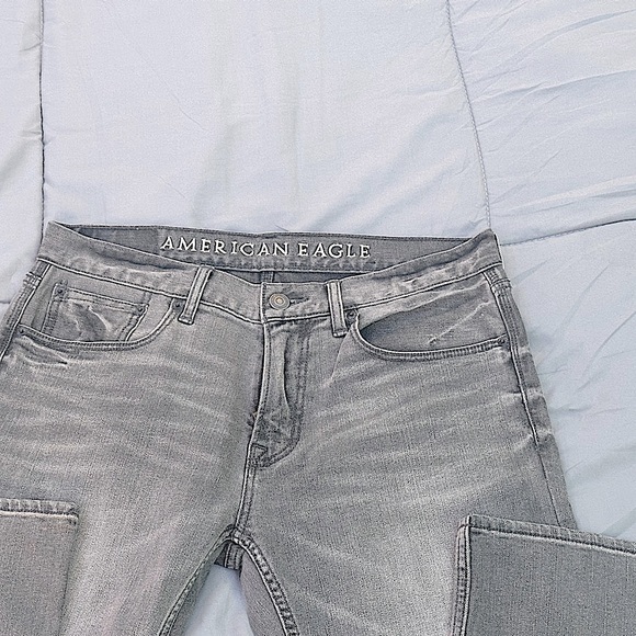 American Eagle original straight faded black jeans. Size 32w with 30 inseam. - Picture 6 of 11